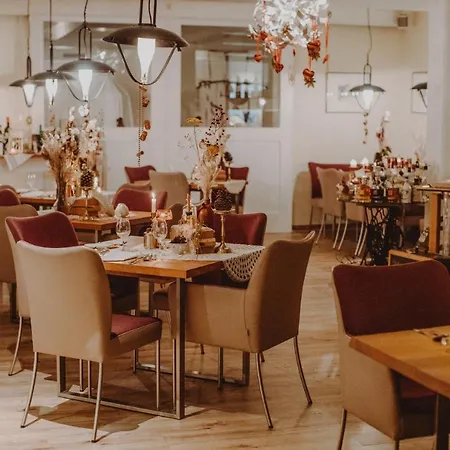 Landhotel Rosenschanke 3*